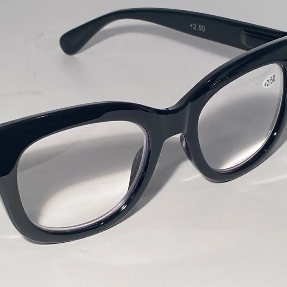1142 Mona Reading Glasses 2.50 Sq Eyeglasses Black Frames Readers NWT